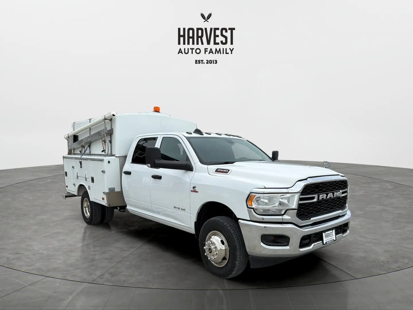 Used 2022 RAM 3500 Tradesman w/ Chrome Appearance Group AWD/4WD image 10