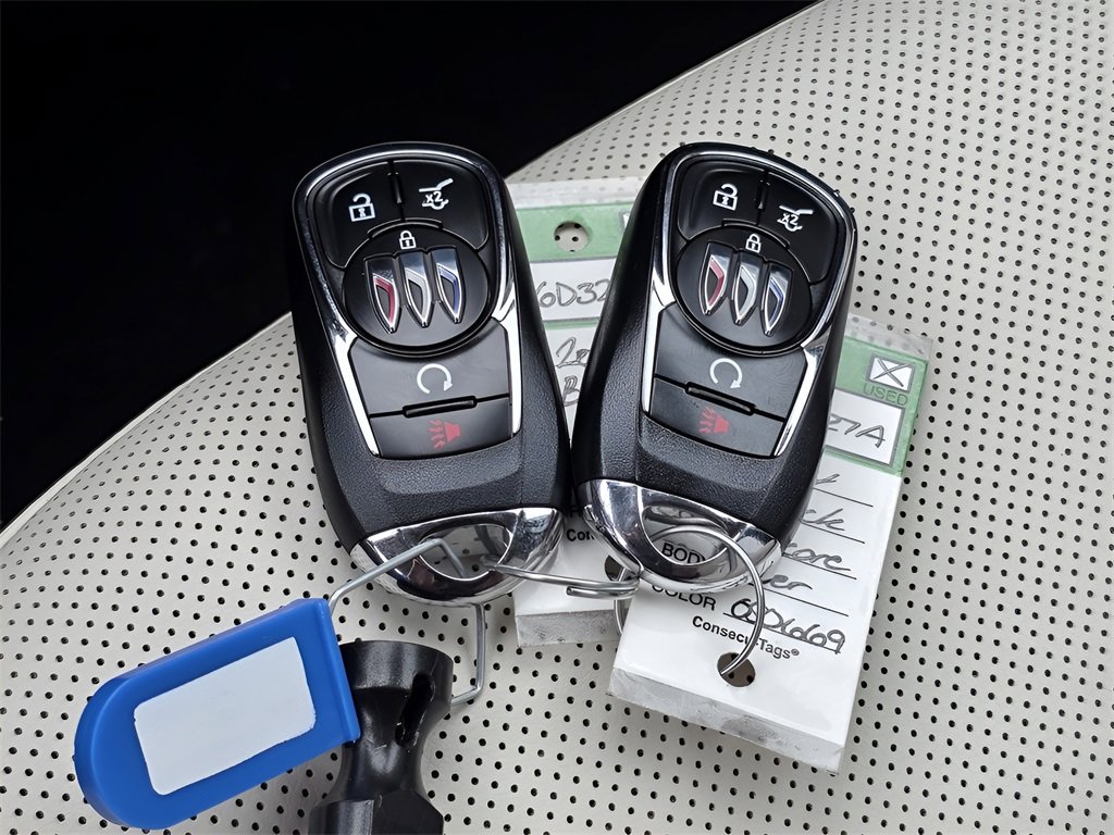 Used 2024 Buick Encore GX Avenir w/ Avenir Convenience Package image 38