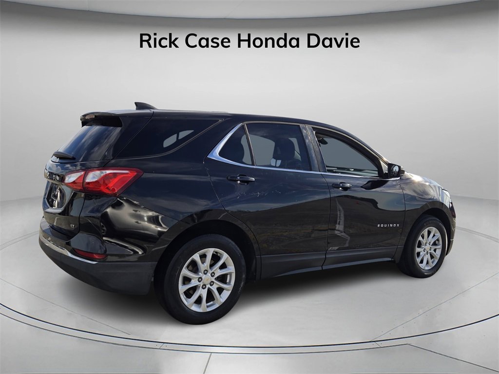 Used 2018 Chevrolet Equinox LT image 7