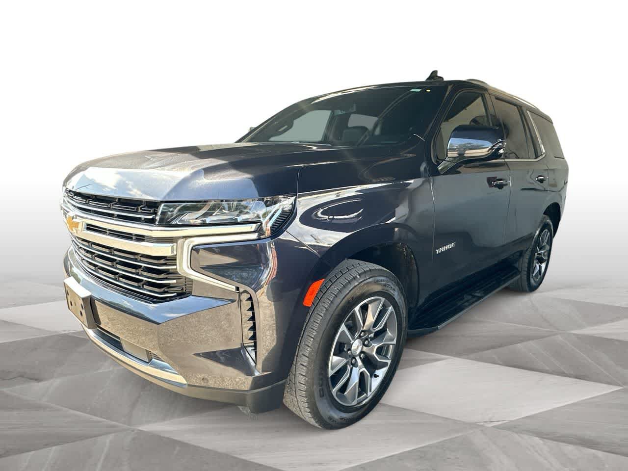 Used 2023 Chevrolet Tahoe LT w/ Luxury Package AWD/4WD image 4