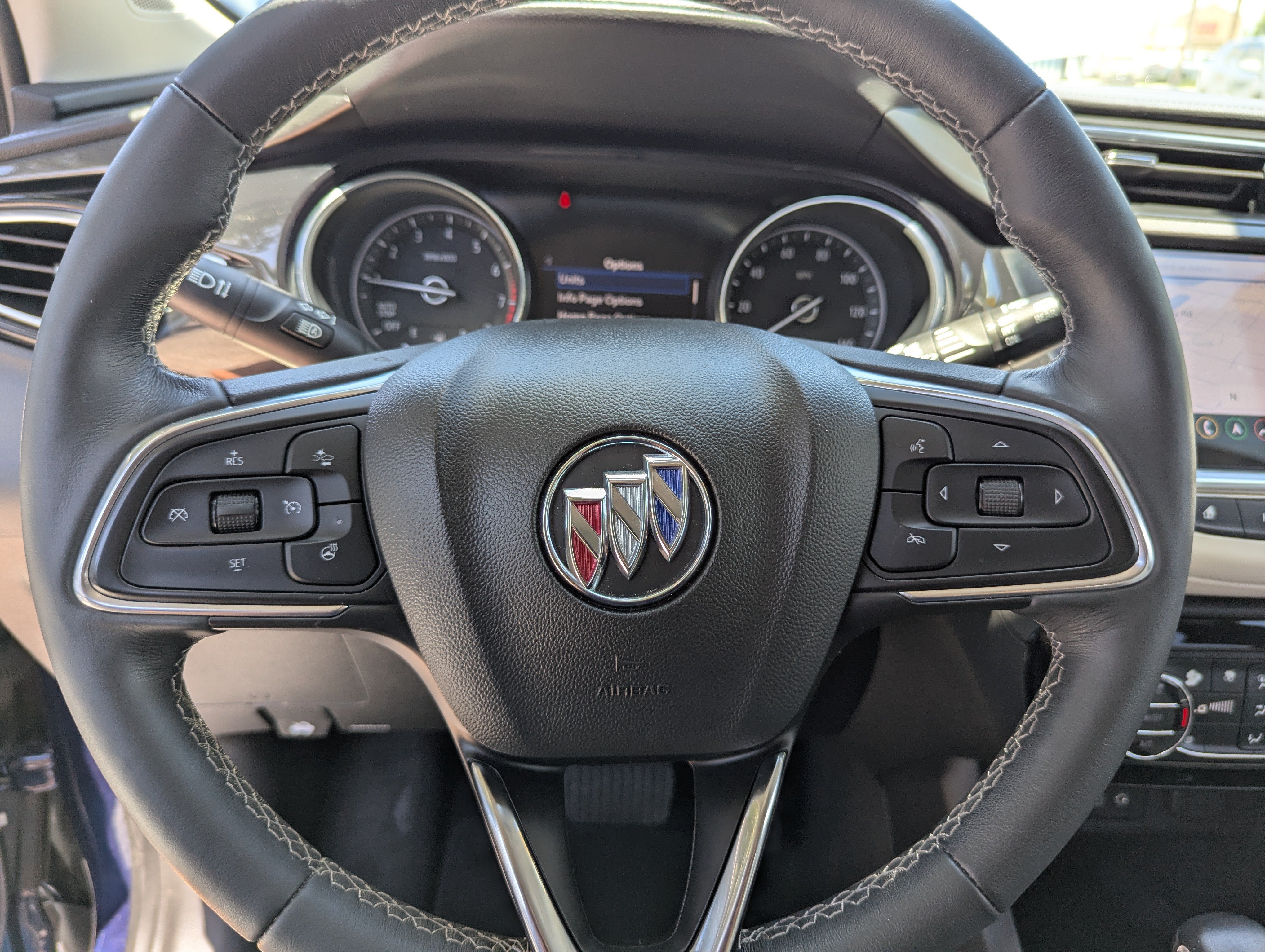 Used 2022 Buick Encore GX Essence w/ Advanced Technology Package FWD image 30