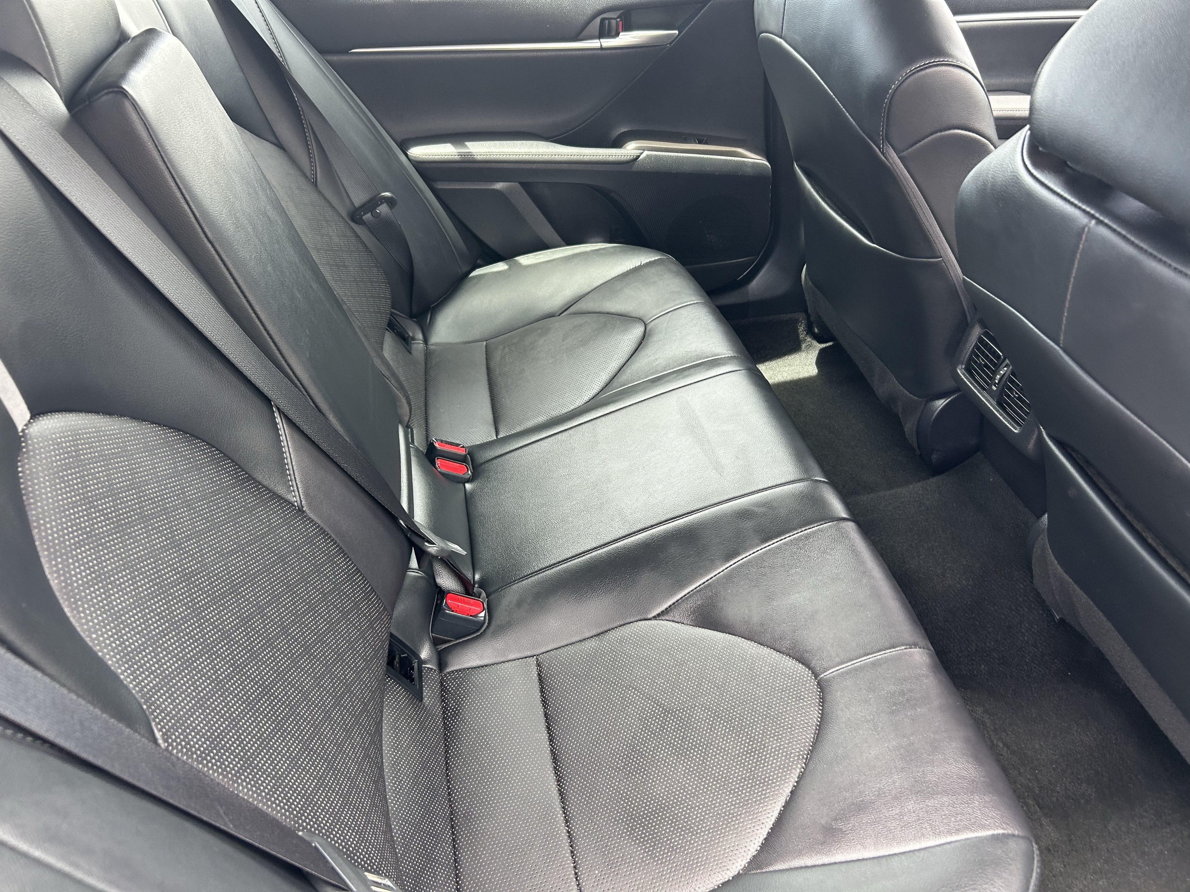 Used 2024 Toyota Camry XSE FWD image 13