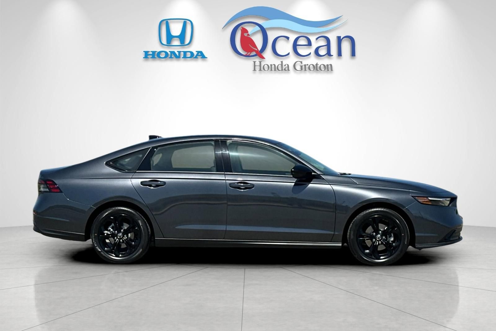 Used 2025 Honda Accord SE image 6