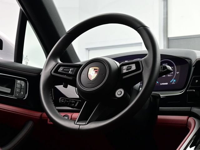 Certified 2025 Porsche Panamera 4 E-Hybrid AWD/4WD image 21