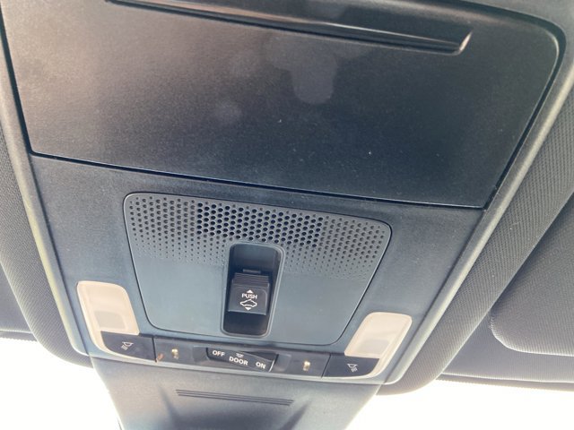 Used 2025 Honda CR-V Sport-L image 45