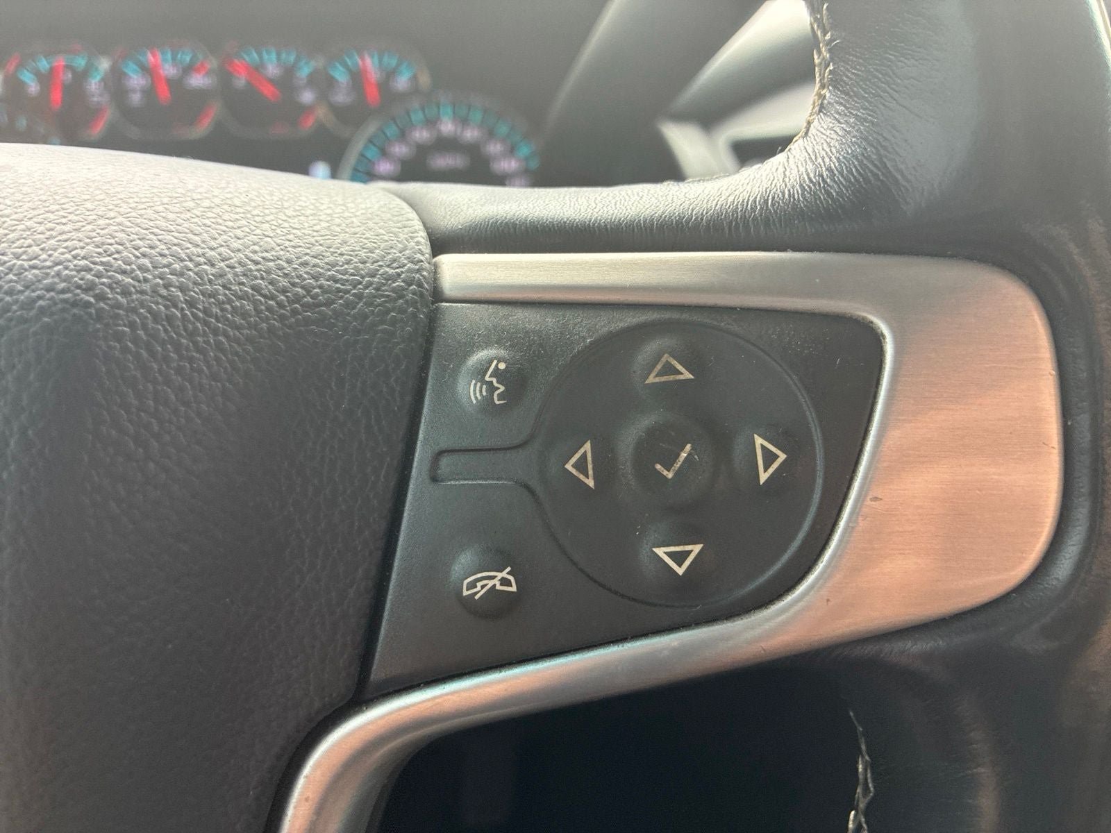 Used 2019 GMC Yukon XL SLT AWD/4WD image 30