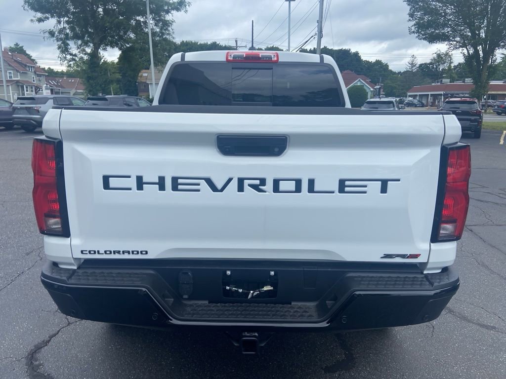 New 2025 Chevrolet Colorado ZR2 w/ Technology Package image 4