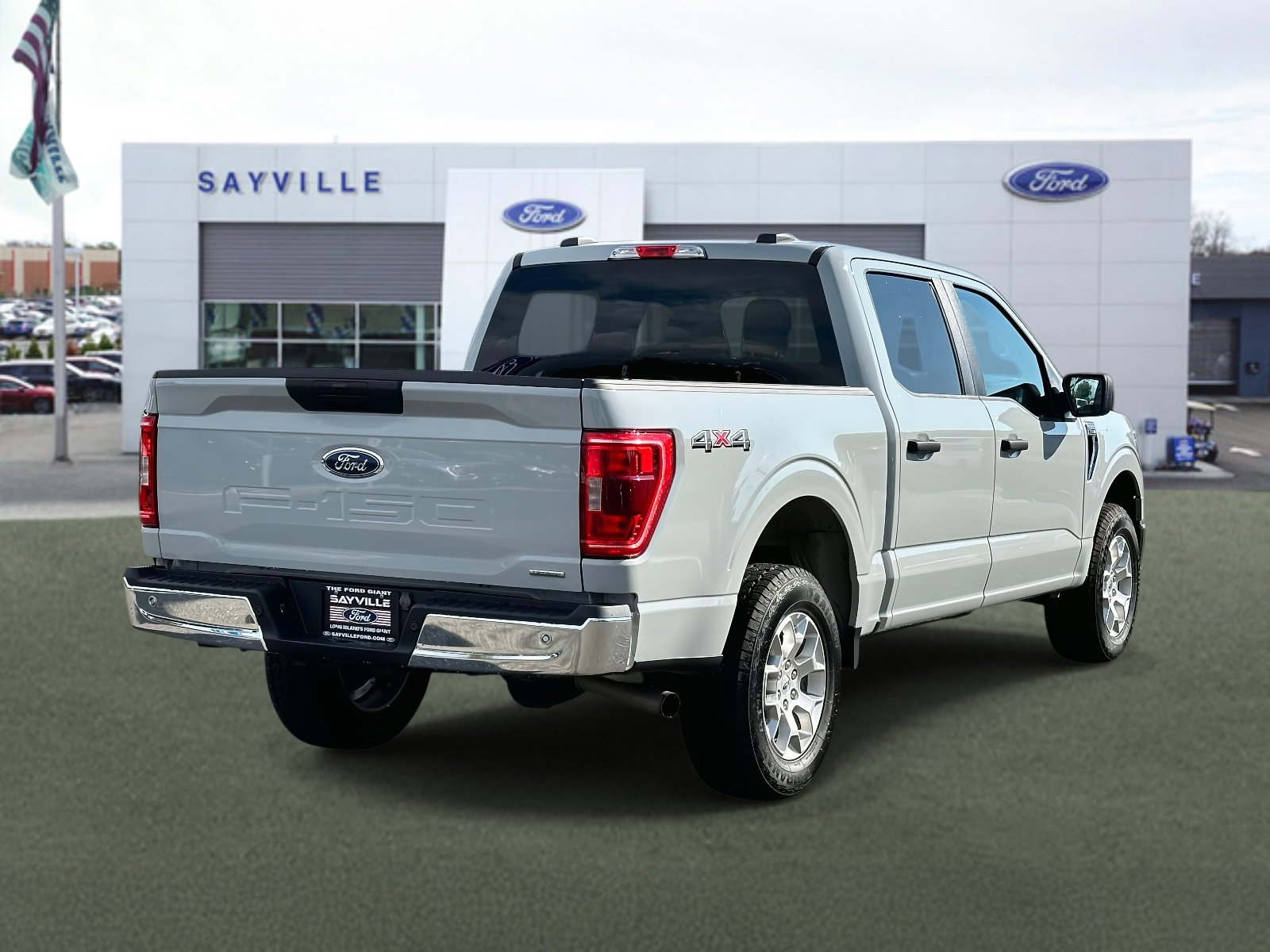 Used 2023 Ford F150 XLT image 5
