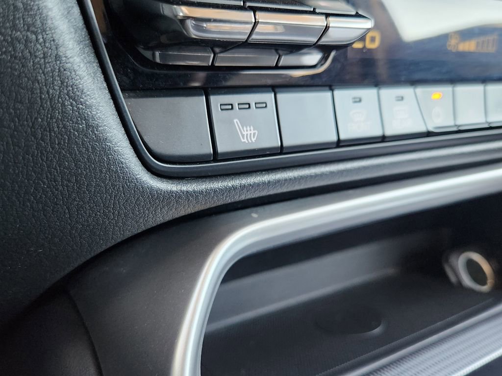 Used 2024 MAZDA CX-90 3.3 Turbo w/ Preferred Plus image 14