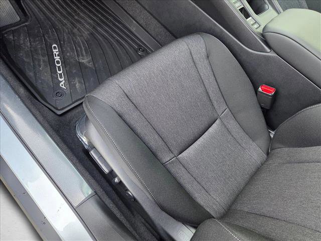 New 2025 Honda Accord SE image 3