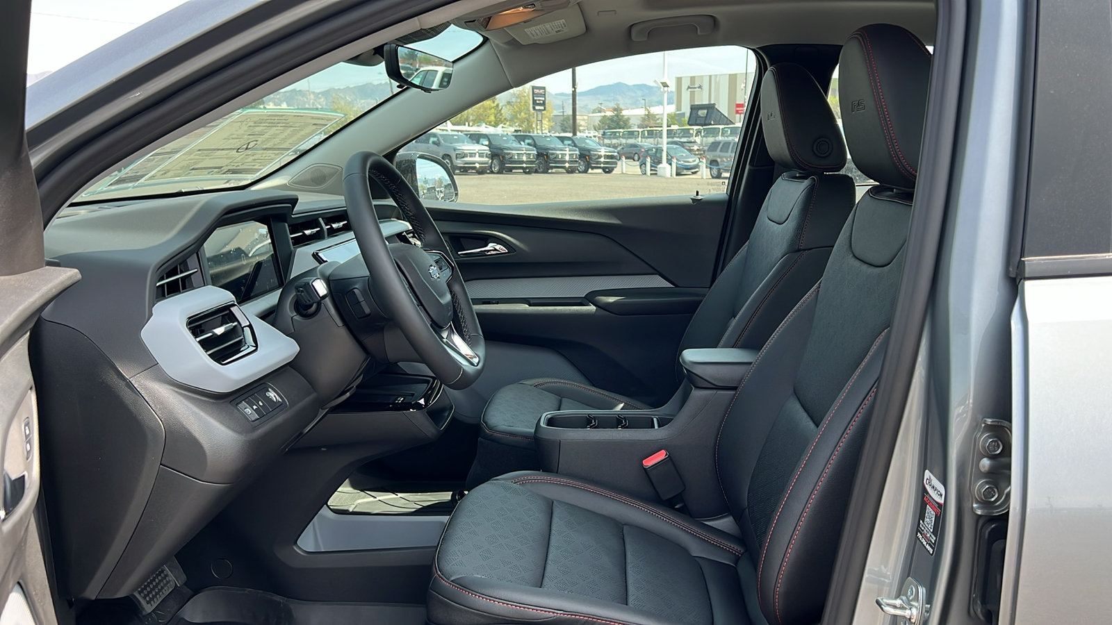 New 2027 Chevrolet Bolt RS w/ Technology Package FWD image 28