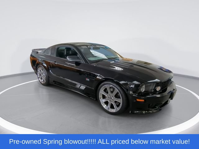 Used 2005 Ford Mustang GT Premium RWD image 3