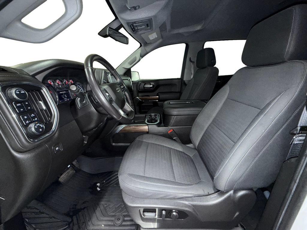 Used 2022 Chevrolet Silverado 1500 LT Trail Boss w/ Convenience Package II AWD/4WD image 9