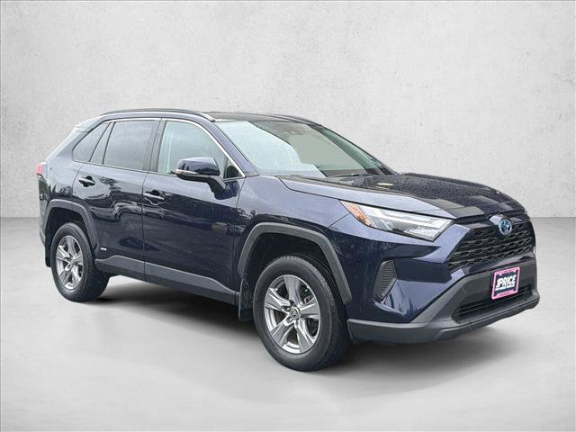 Used 2024 Toyota RAV4 XLE AWD/4WD image 3