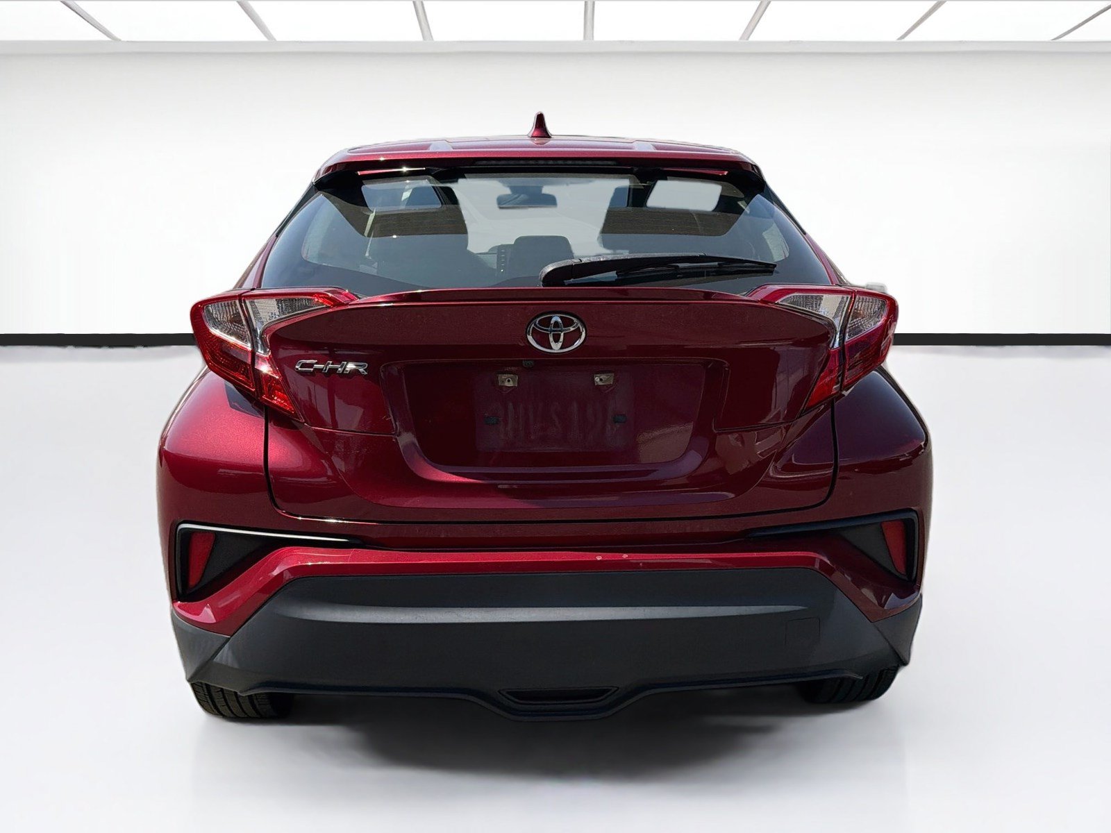 Used 2019 Toyota C-HR LE FWD image 5