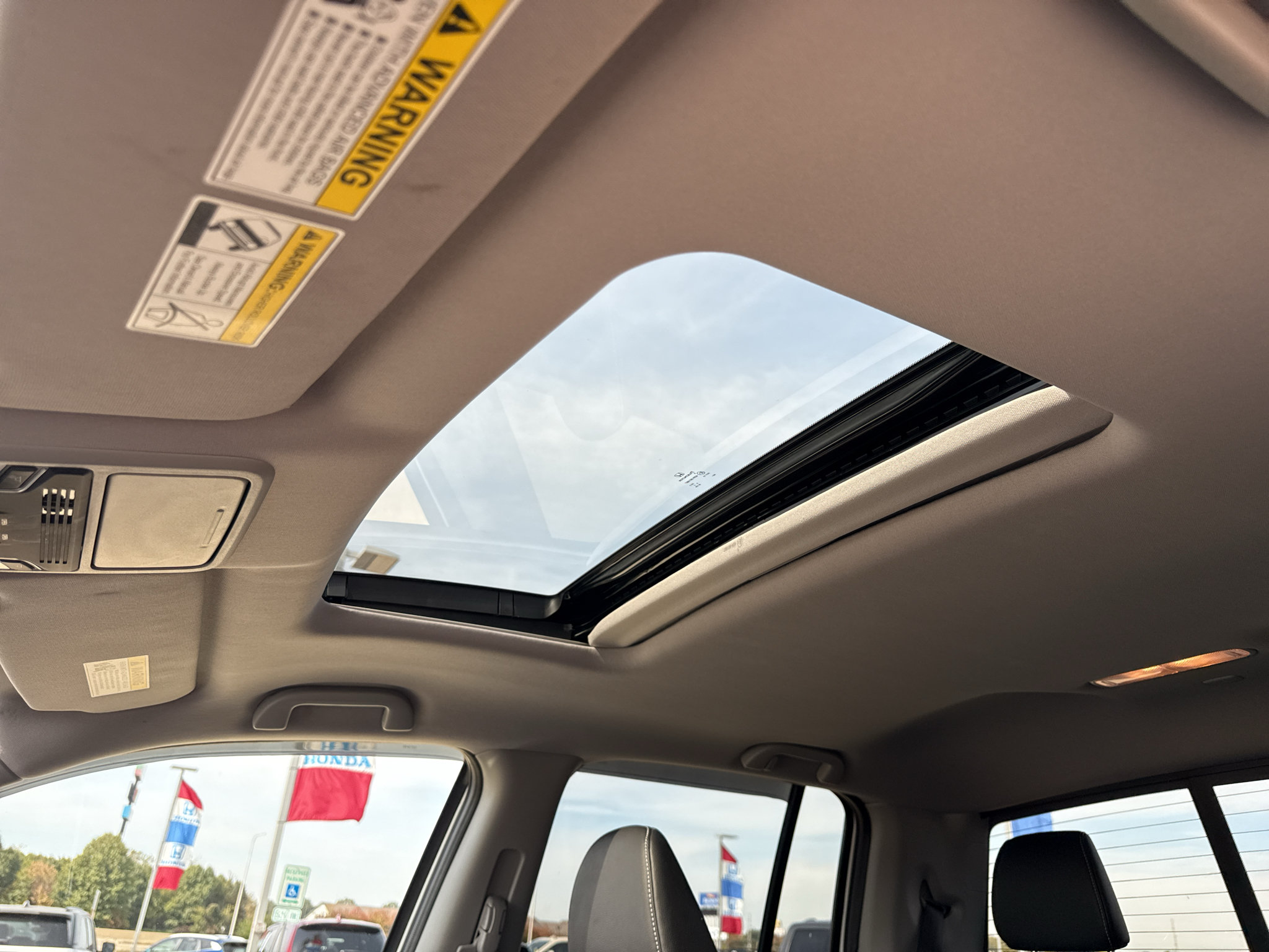 Used 2022 Honda Ridgeline RTL-E image 13