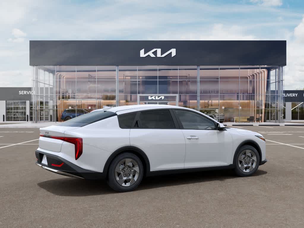 New 2026 Kia K4 FWD image 6
