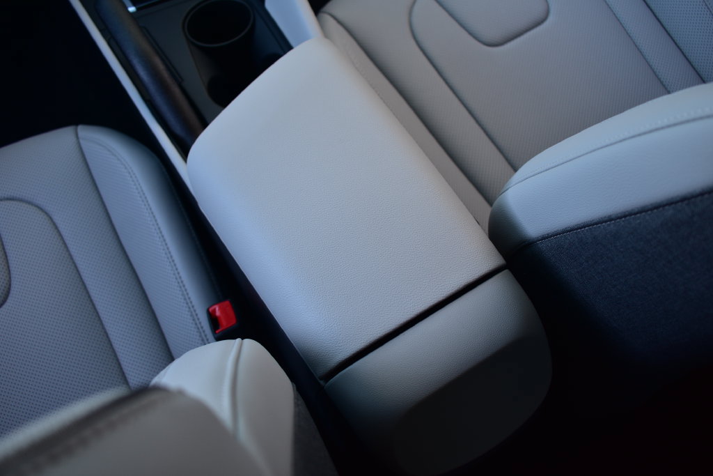 New 2026 Hyundai Elantra SEL Sport FWD image 34
