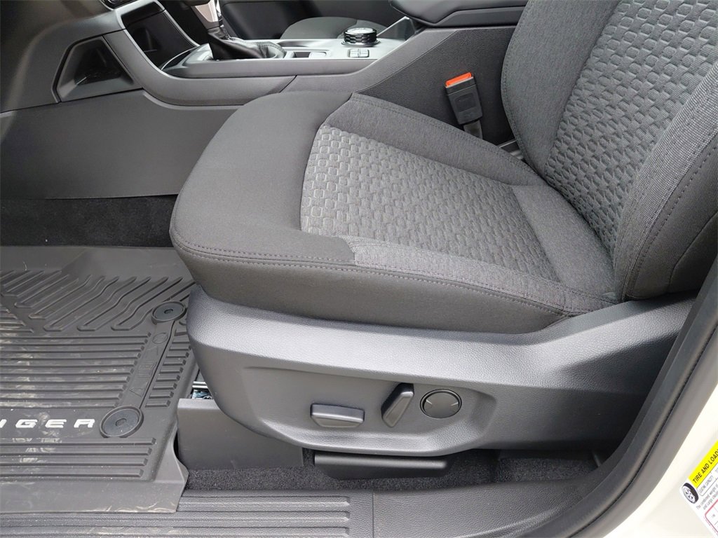 New 2025 Ford Ranger XLT w/ Equipment Group 301A High image 29