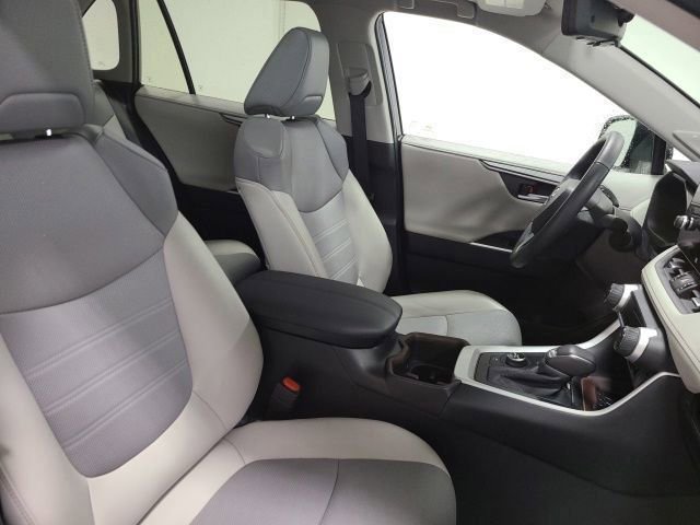 Used 2023 Toyota RAV4 Limited AWD/4WD image 18