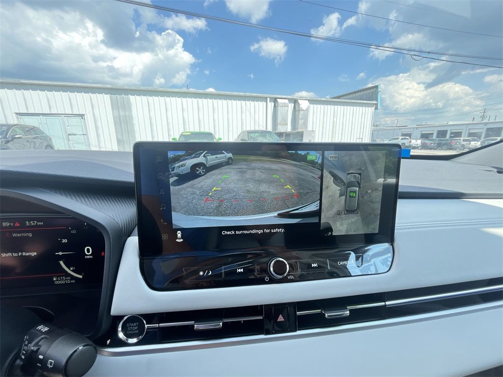 New 2025 Mitsubishi Outlander SE image 17