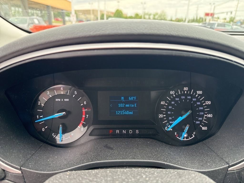 Used 2015 Ford Fusion S FWD image 23