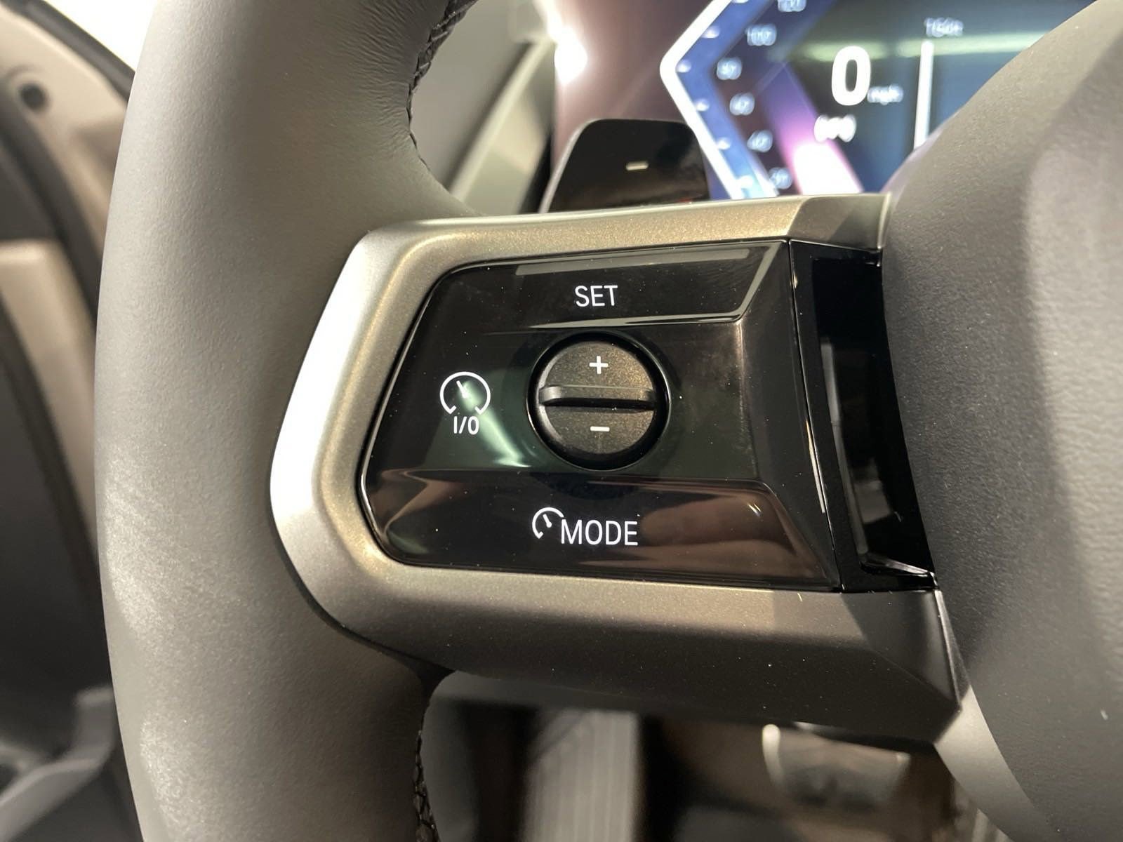 Used 2025 BMW X3 xDrive30i w/ Premium Package image 15