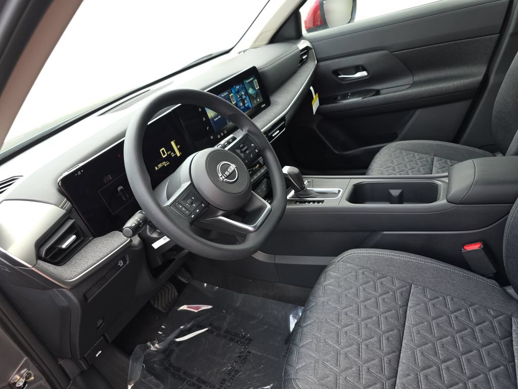 New 2026 Nissan Kicks SV w/ SV Premium Package FWD image 16