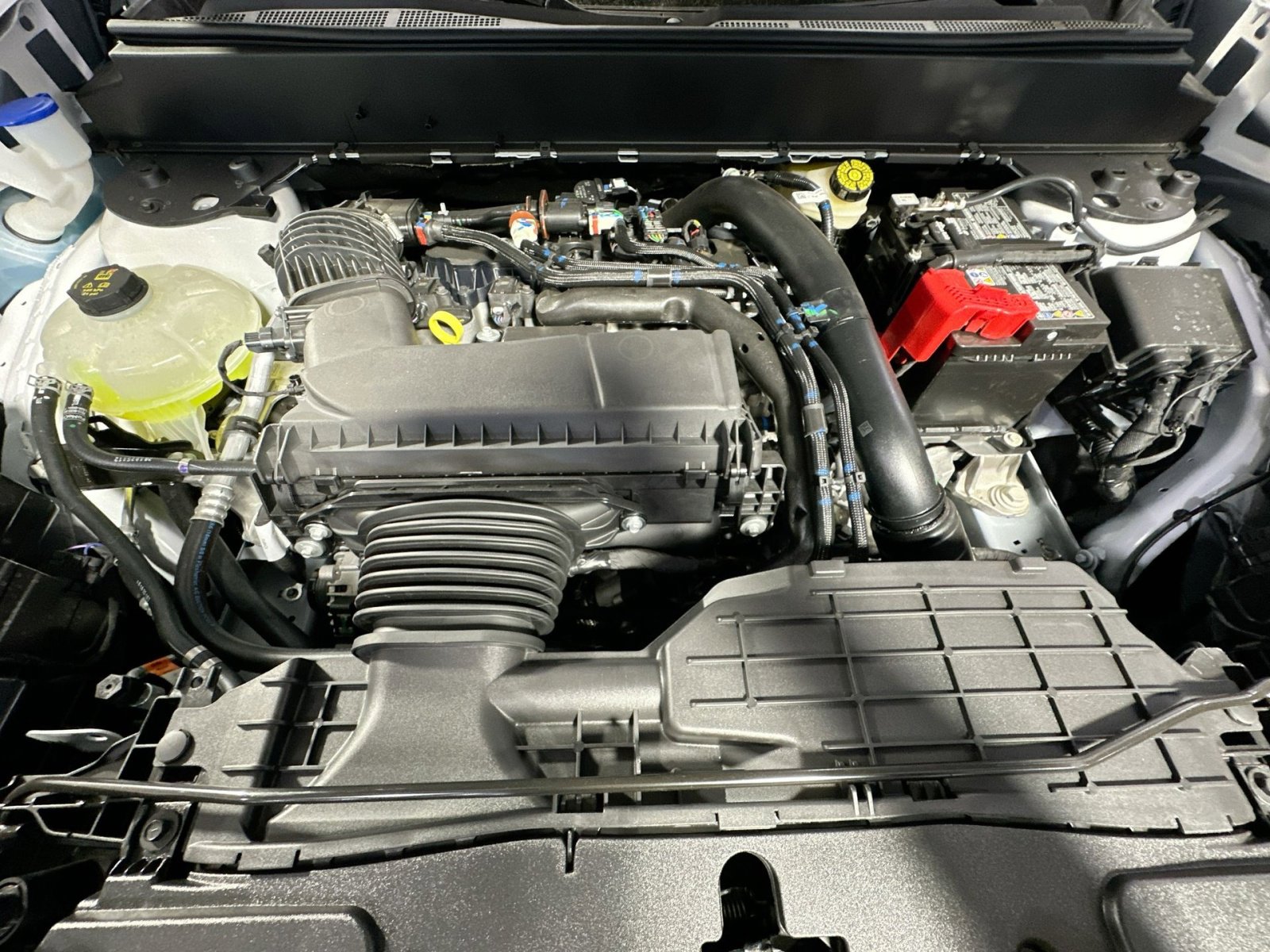 New 2026 Ford Maverick XL image 32