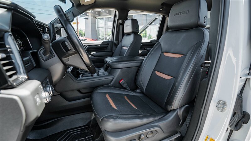 Used 2024 GMC Sierra 2500 AT4 AWD/4WD image 16