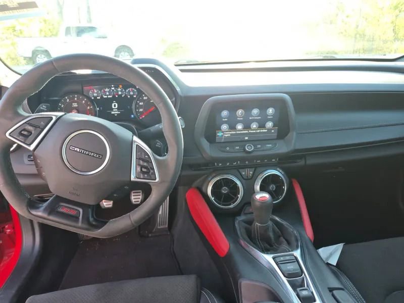 Used 2021 Chevrolet Camaro SS RWD image 9