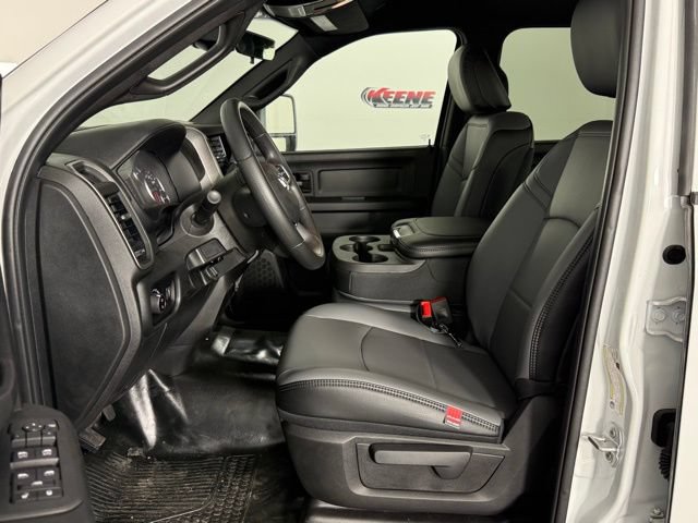 New 2026 RAM 2500 Tradesman w/ Chrome Appearance Group AWD/4WD image 23