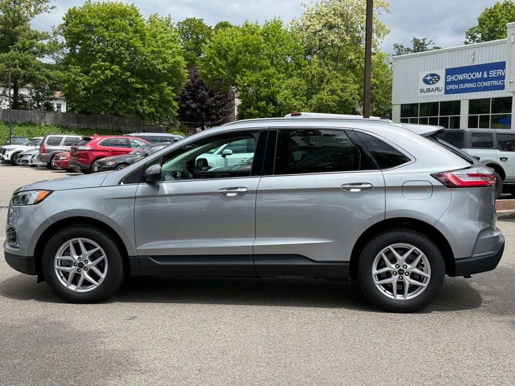 Used 2023 Ford Edge SEL w/ Convenience Package AWD/4WD image 9