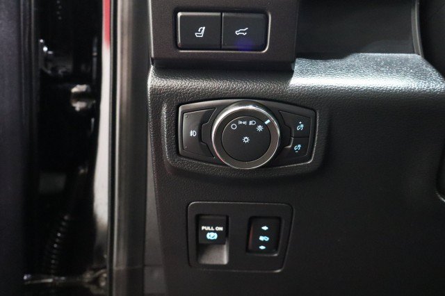 Used 2020 Ford Expedition Limited w/ Equipment Group 303A AWD/4WD image 39