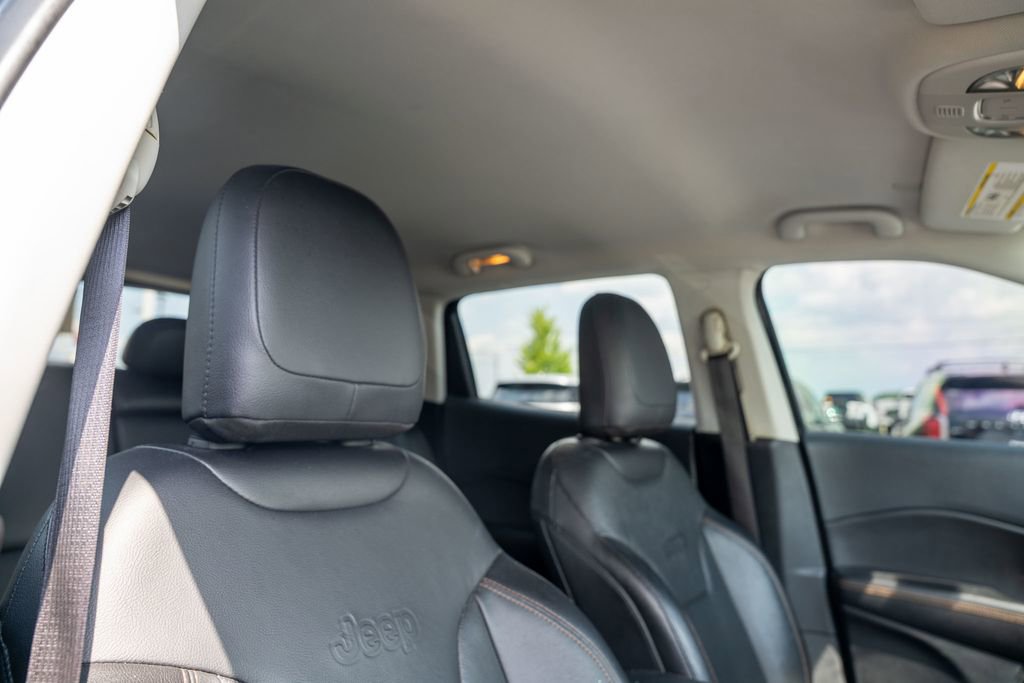 Used 2021 Jeep Compass Limited w/ Elite Interior Group image 13