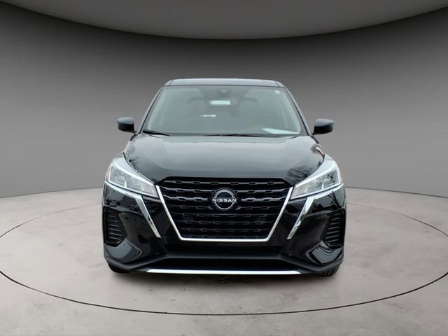 Certified 2025 Nissan Kicks Play S image 15