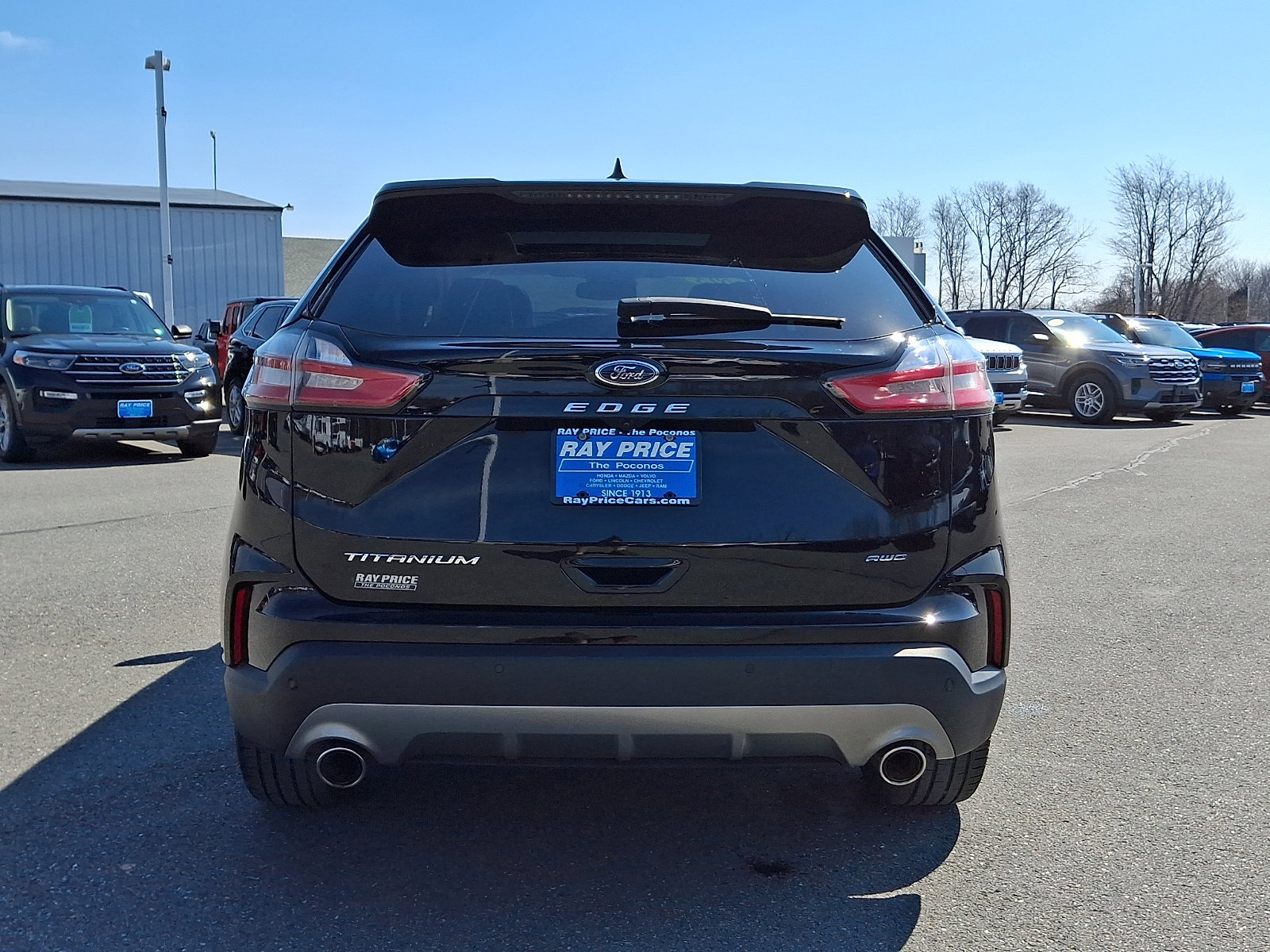 Certified 2023 Ford Edge Titanium AWD/4WD image 5