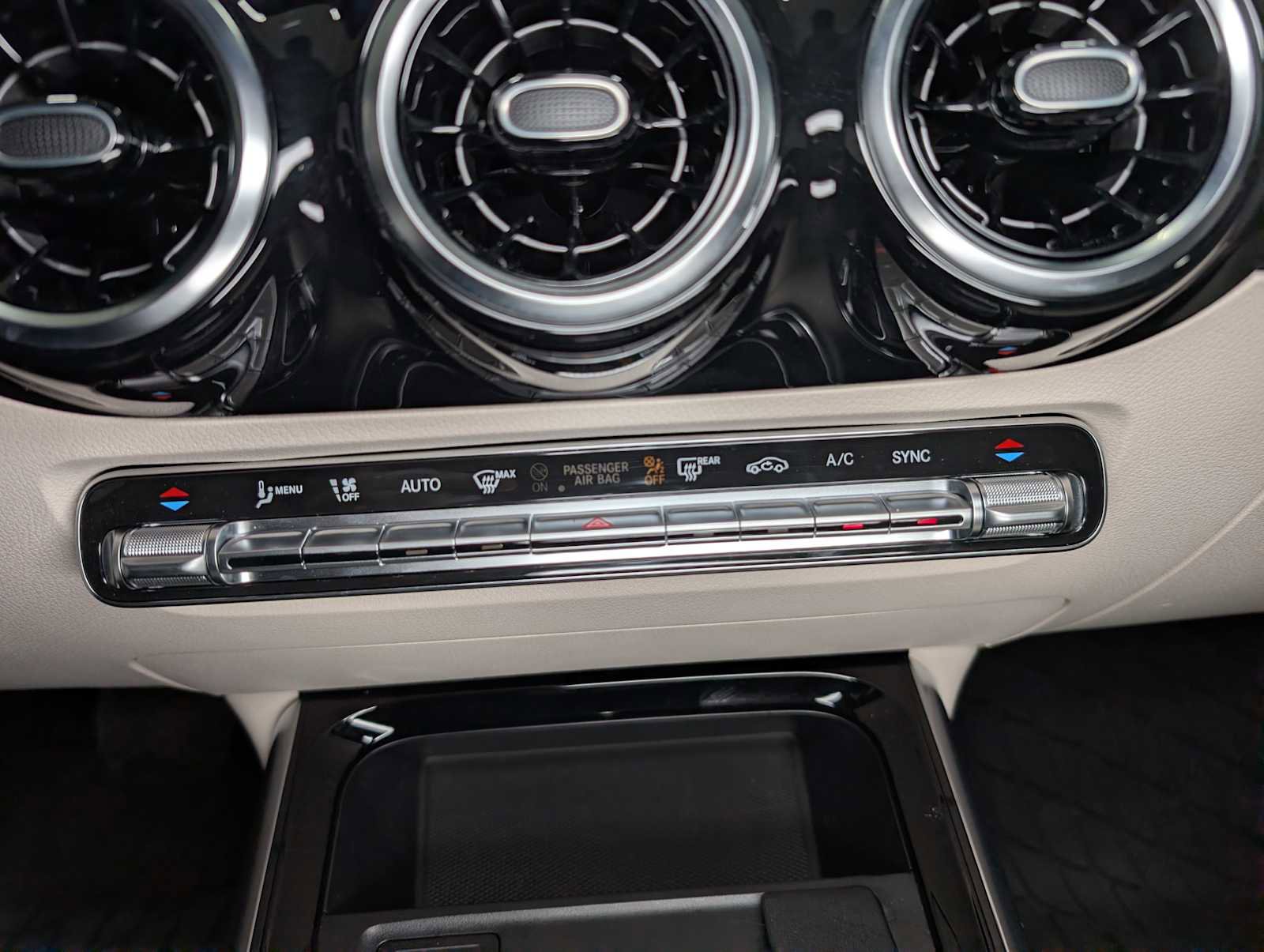 Used 2025 Mercedes-Benz GLA 250 GLA 250 image 28