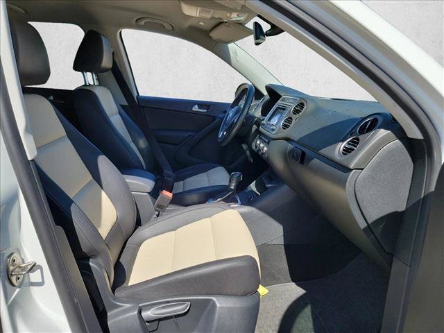 Used 2016 Volkswagen Tiguan S FWD image 25