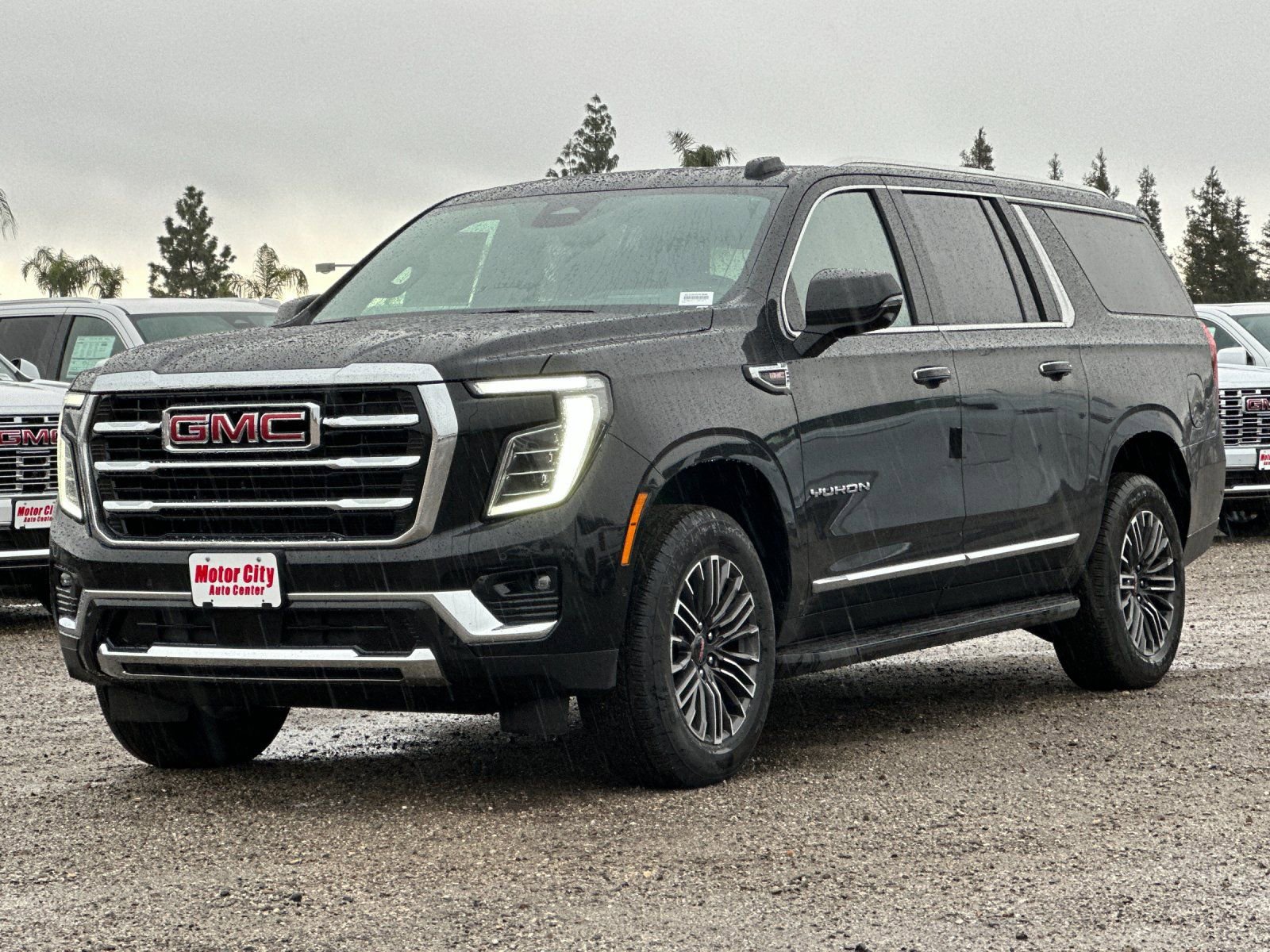 New 2026 GMC Yukon XL Elevation w/ Elevation Premium Package AWD/4WD image 8