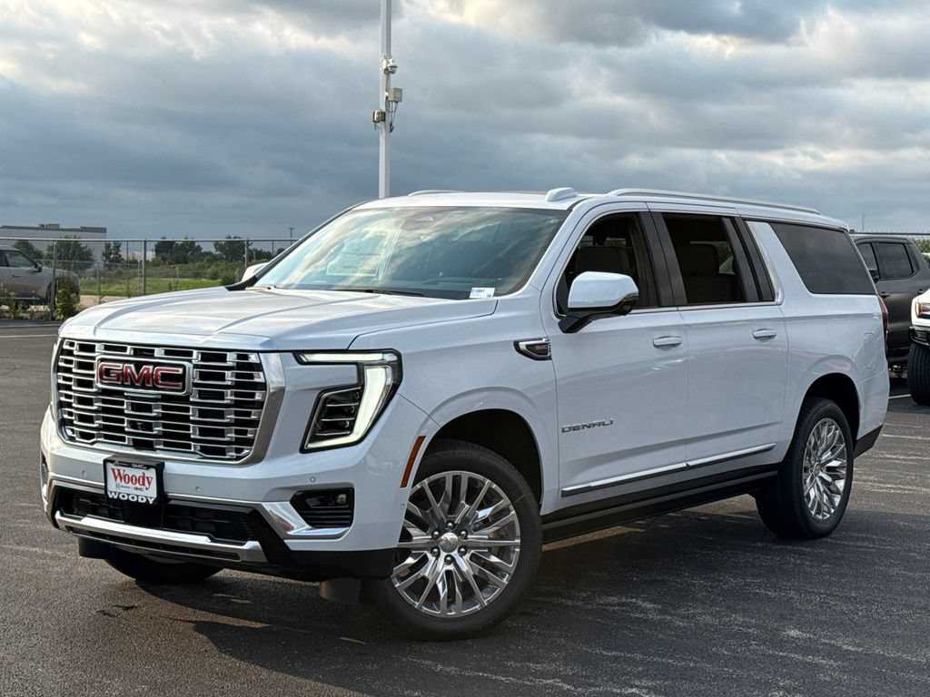 New 2026 GMC Yukon XL Denali w/ Denali Reserve Package AWD/4WD image 2