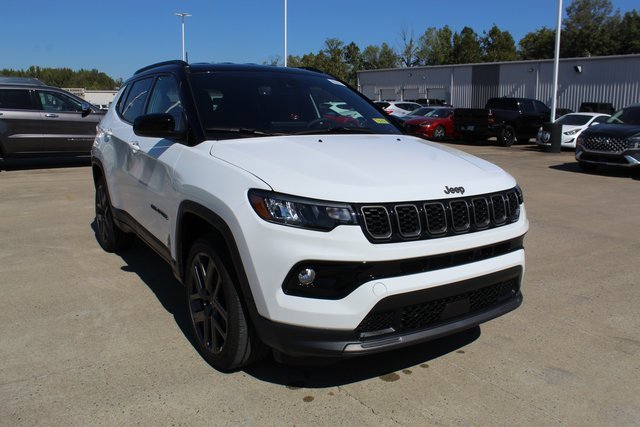 New 2026 Jeep Compass Limited image 6