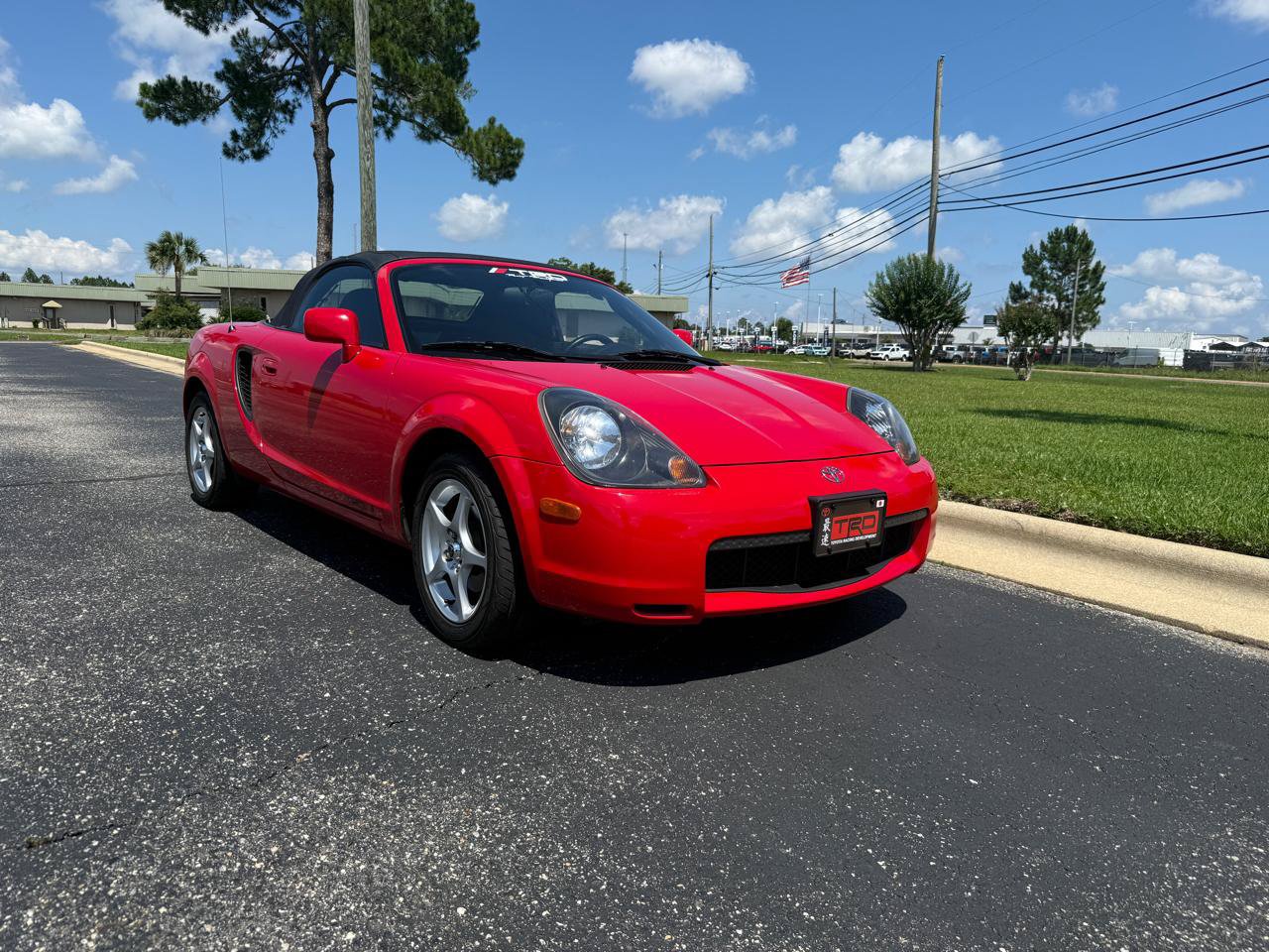 Used 2002 Toyota MR2 RWD image 12