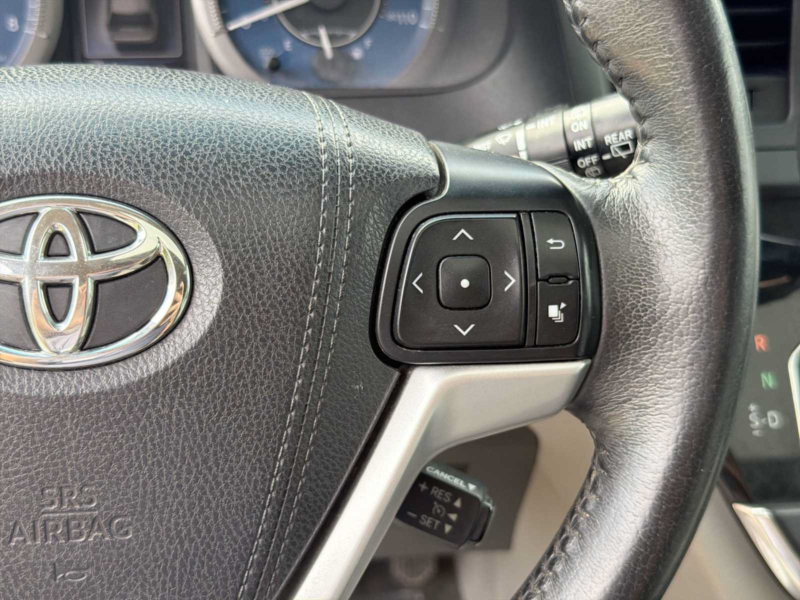 Used 2017 Toyota Sienna XLE AWD/4WD image 22