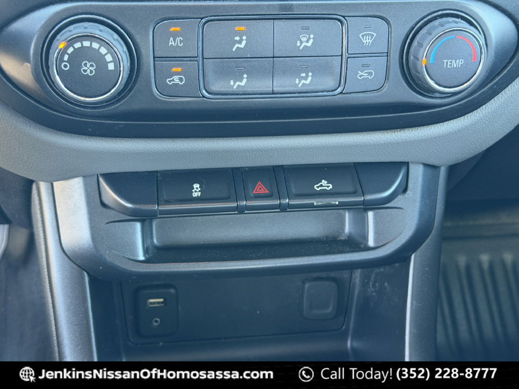 Used 2018 Chevrolet Colorado W/T w/ WT Convenience Package RWD image 36