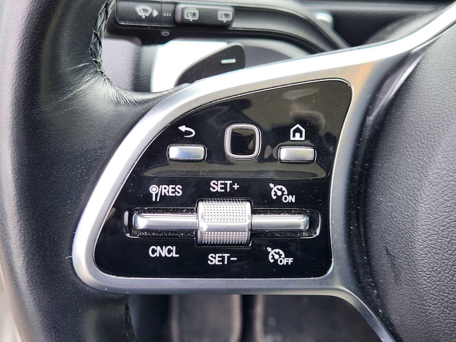 Used 2022 Mercedes-Benz GLB 250 4MATIC image 22