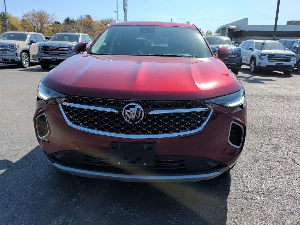 Used 2023 Buick Envision Avenir AWD/4WD image 3