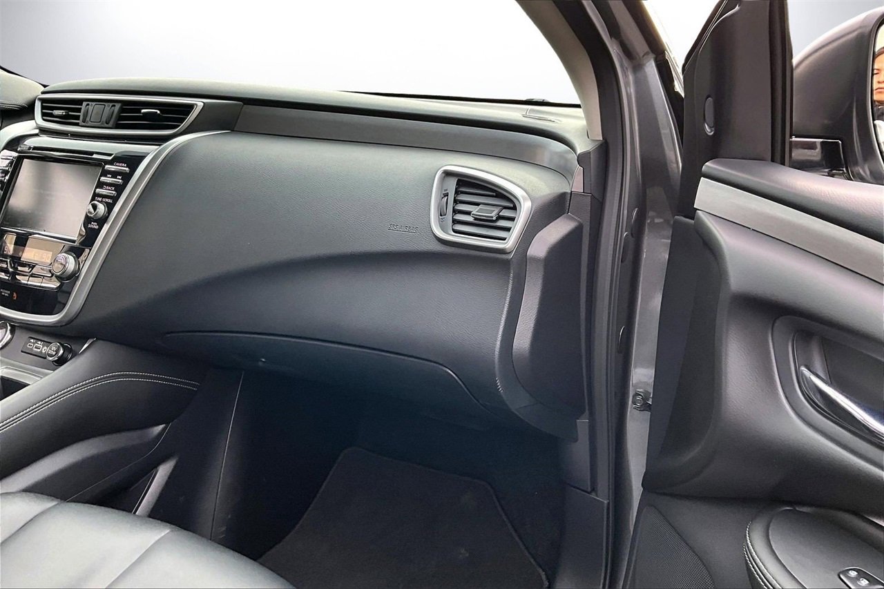Used 2023 Nissan Murano SV w/ Cargo Package image 19