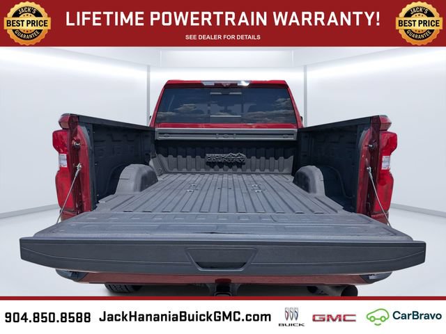 Used 2020 Chevrolet Silverado 2500 High Country w/ Technology Package AWD/4WD image 16
