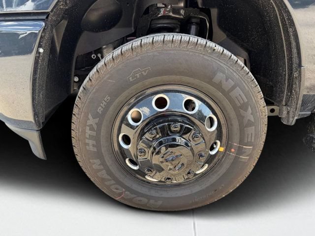 New 2026 RAM 3500 Laramie w/ Night Edition AWD/4WD image 10